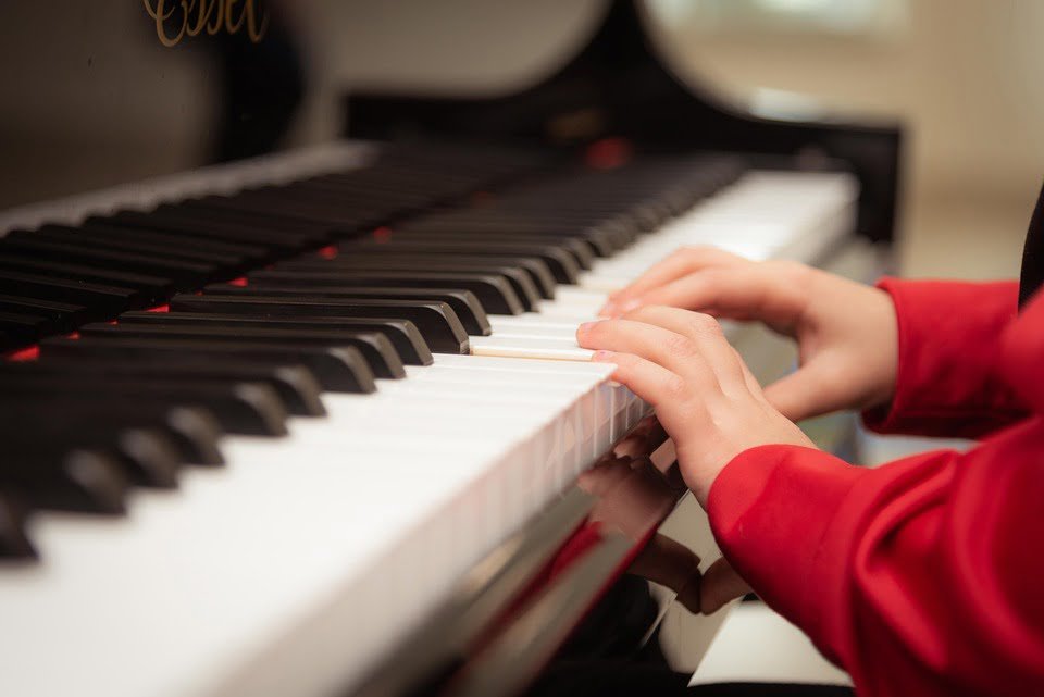 Beneficios emocionales de la educación musical,